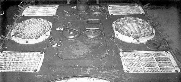 Для устранения этой проблемы с января 1944 года параллельно левой выхлопной - фото 92