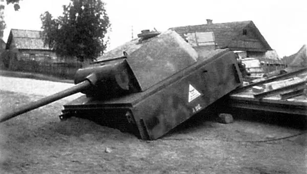 Общий вид ДОТа Pantherturm I Stahluntersatz с башней от танка Пантера - фото 282