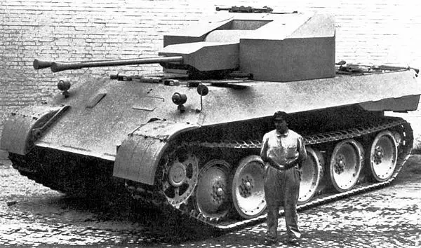 Общий вид макетного образца зенитного танка Flakpanzer 341 вооружённого двумя - фото 342