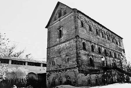 Рис 88 Старое здание в Новом Симоновом монастыре в Москве Возможно раньше - фото 96