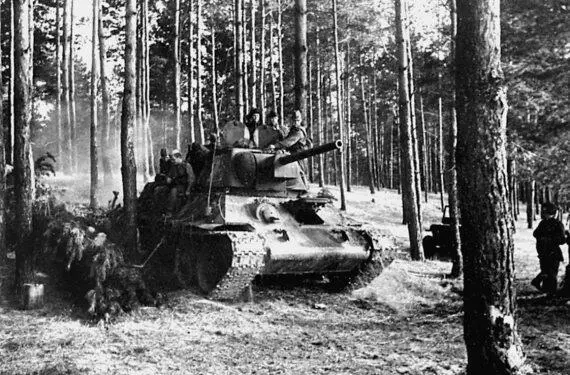 Танк Т34 сержанта А Д Столярова 23я Глуховская танковая бригада - фото 115