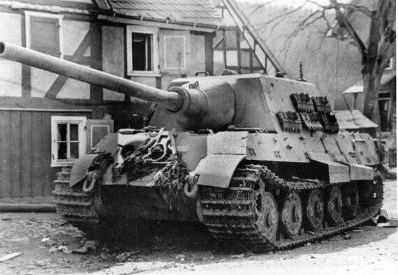 Ягдтигр из состава 512го тяжелого дивизиона истребителей танков захваченный - фото 204