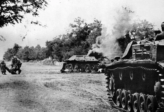 Штурмовое орудие StuG III AusfA из состава моторизованной бригады СС - фото 209