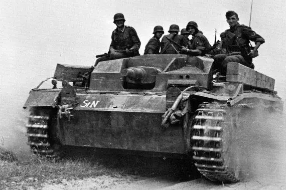 StuG III AusfB с пехотным десантом на броне Операция Барбаросса Украина - фото 272