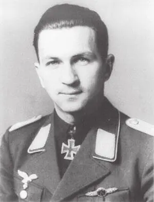 Вольфганг Шенк Родился 07021913 г в г Виндхук ЮгоЗападная Африка ныне - фото 112