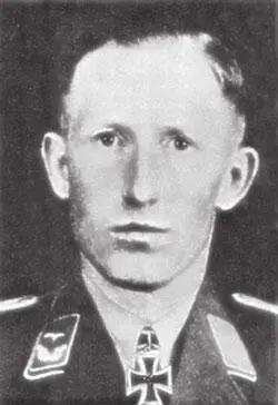 Герхард Бреннер Родился 29081918 г в г Людвигсбург В ноябре 1938 г - фото 339