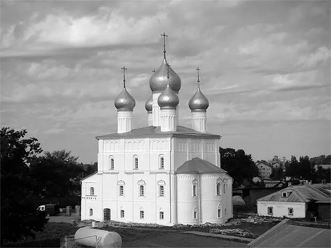 Ростов Великий Церковь Спаса на Песках построена княгиней Марией в память о - фото 14