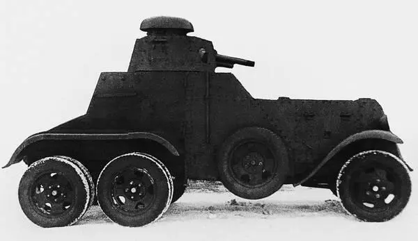 Бронеавтомобиль БА27М вид справа Зима 1938 года На бортах установлены - фото 99