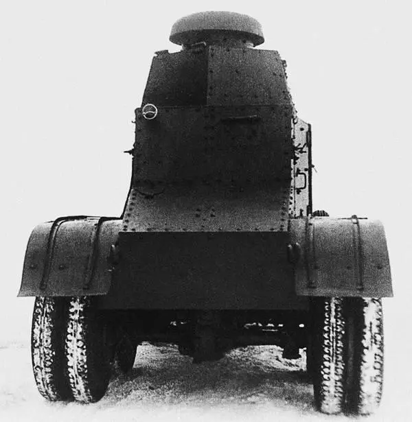 Бронеавтомобиль БА27М вид сзади Зима 1938 года На месте кормового поста - фото 101