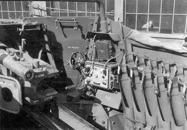 Боевое отделение САУ Marder III AusfМ Слева от стеллажа для 75мм выстрелов - фото 126