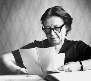 АН за письменным столом 1970е Я пытаюсь восстановить черты человека - фото 98