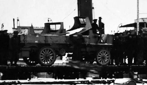 Грузовик Гарфорд перед отправкой в Петроград Архангельск ноябрь 1914 года - фото 94
