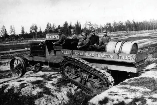 Испытание трактора АллисЧалмерс Офицерская стрелковая школа 1916 год - фото 200