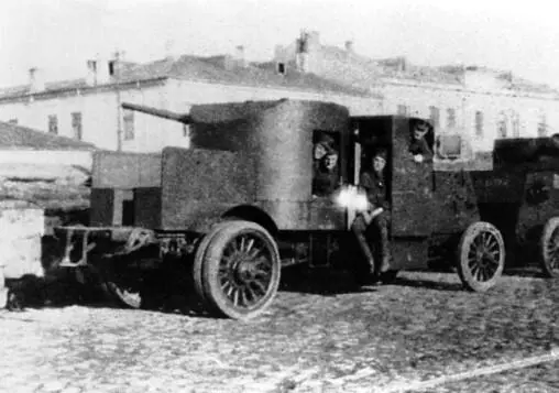 Бронеавтомобиль ПирсАрроу в России 1916 год RAS TANK MUSEUM В июне 1916 - фото 214