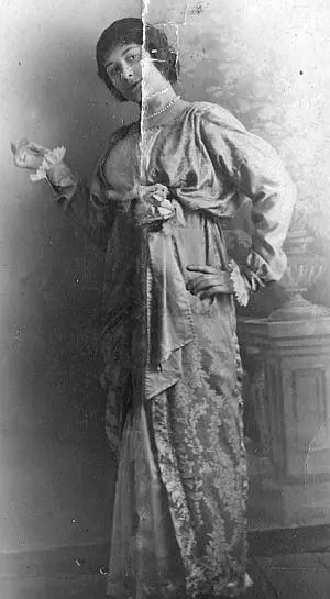 Татьяна Ефимова 1910е Распутина я видела весною 1915го на Невском в густой - фото 3