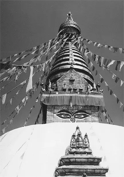 Ступа Сваямбху Нам эту историю рассказали в следующем виде В 1974 году когда - фото 40