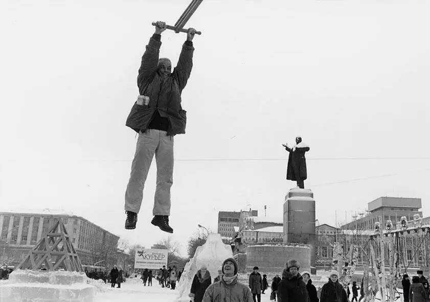 В Екатеринбурге на площади 1905 года Волгоград в прошлом Сталинград стал - фото 269