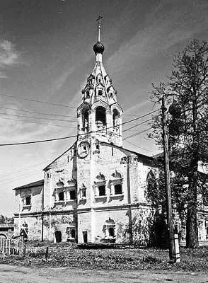 Рис 2225 Церковь Введения в НиколоУлейменском монастыре под Угличем Вид с - фото 312