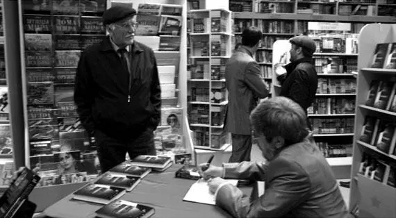 На презентации моей книги Бандитская Махачкала Друг семьи главный редактор - фото 15