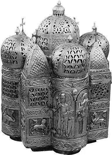 Кадило в виде многокупольного храма Константинополь XII в В 1195 г - фото 48