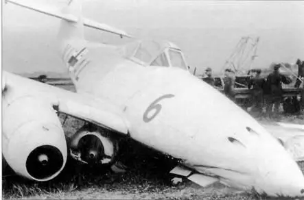 Me 262 разбитый 1 июня 1944 г изза пожара двигателя В течение войны фирма - фото 53