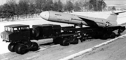 Ракета ТМ61В Матадор 1 Бомба имела 60линзовый имплозивный заряд с лучшим - фото 87