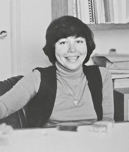 Улыбающаяся Дюран в 1970е годы фотография попала в распоряжение Комитета - фото 100