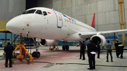 Головной SSJ100 для индонезийской Sky Aviation был передан заказчику накануне - фото 53