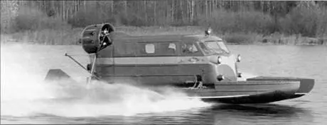 Испытания аэроглиссеракатамарана Ка30В на Московском море Октябрь 1965 г - фото 121