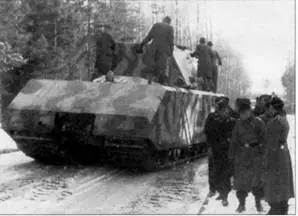 Выезд танка Тур 2051 на заводские испытания Парк танковой школы в районе - фото 211