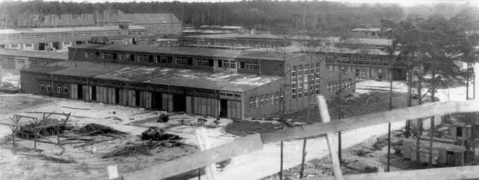 Общий вид центральной части полигона Лето 1945 г Специальная - фото 219