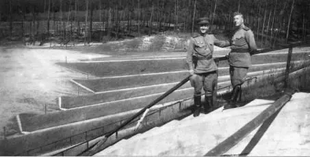 Опытные образцы танка Мышь Тур 2051 и Тур 2052 на Куммерсдорфском полигоне - фото 229