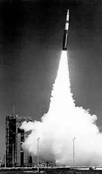Пуск ракеты Минитмэн II Миру MIRV 24 сентября 1964 г состоялся первый пуск - фото 107