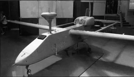 БЛА Форпост на стенде УЗГА БЛА Гранат ВА1000 Военная авиационная - фото 13