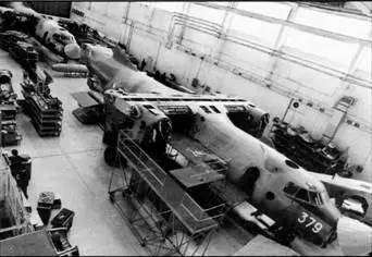 Ремонт транспортных самолетов Ан26 В армии началась реформа не содержавшая в - фото 44