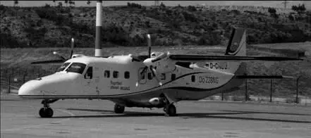 Самолет Dornier Do 228NG Вертолеты Ми26 и Ка32 демонстрировали сброс воды - фото 7