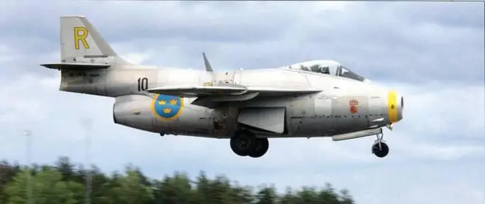 SAAB J29F Туннан SAAB AJS37 Вигген Хантер F58A и J32D Лансен - фото 73