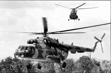 Украинские Ми8МТиз состава KFOR фото NATO gallery В сложных природных - фото 85