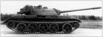 Танк Объект 614А с расчехленной установкой ПТУР 9М14 в походном и боевом - фото 206