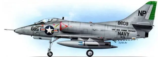 Штурмовик А4С Skyhawk лейтенантакоммандера Т Р Шварца из эскадрильи VA76 - фото 53
