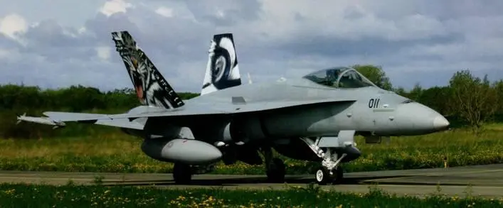 F18 ВВС Швейцарии Советские истребители в ВВС США Михаил Никольский Про - фото 70