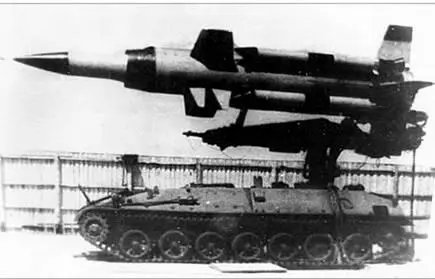 ЗУР ЗМ8 на испытаниях В октябре 1959 г первые шесть экспериментальных ракет - фото 105