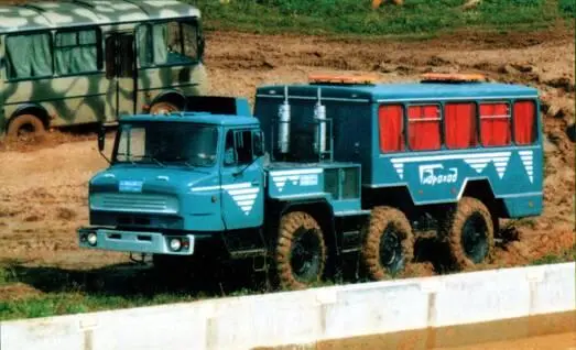 Демонстрационный заезд автомобиля Гидроход на выставке военной автомобильной - фото 82