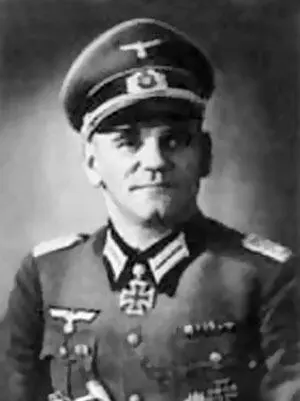 Карл Гёбель ЗГК 2451942 майор командир 3го батальона 420го пехотного - фото 236