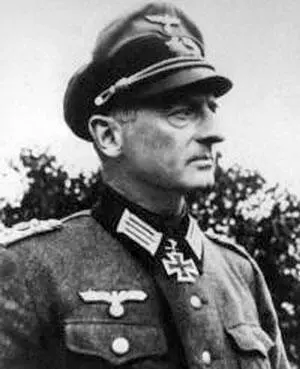 Фриц Клазинг ЗГК 11 11943 майор командир 134го разведывательного - фото 632