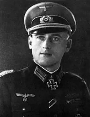 Фридрих Рихтер ЗГК 2451942 оберлейтенант командир 3го батальона 42го - фото 695