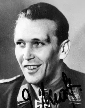 Йозеф Крафт ЗГК 2371944 оберлейтенант авиации командир самолета 8й - фото 713