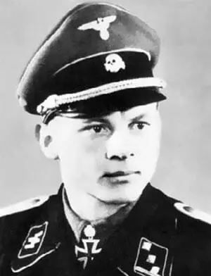 Михаэль Виттман С янв 1943 командир взвода Тигров в 13й роте тяжелых танков - фото 803