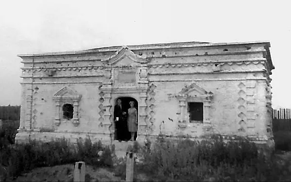 Так называемая могила царицы Сумбеки Город Касимов Любительская фотогр - фото 6