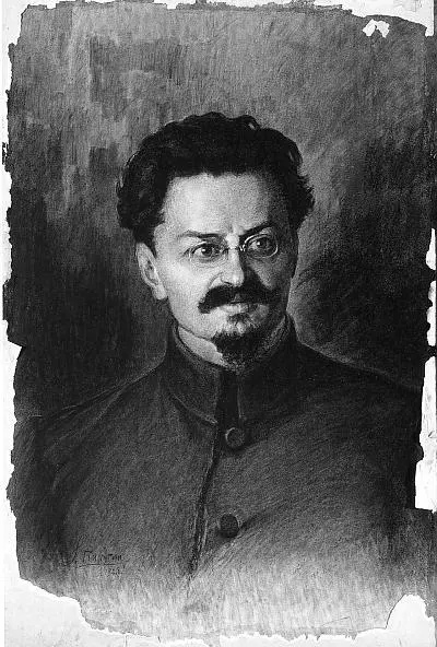 Портрет Троцкого работы художника Сергея Пичугина 1923 г После опалы Троцкого - фото 6